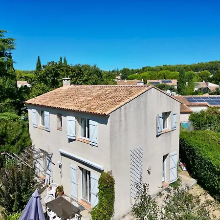 Casa de hóspedes La Du Domaine, Jardin Et Detente.